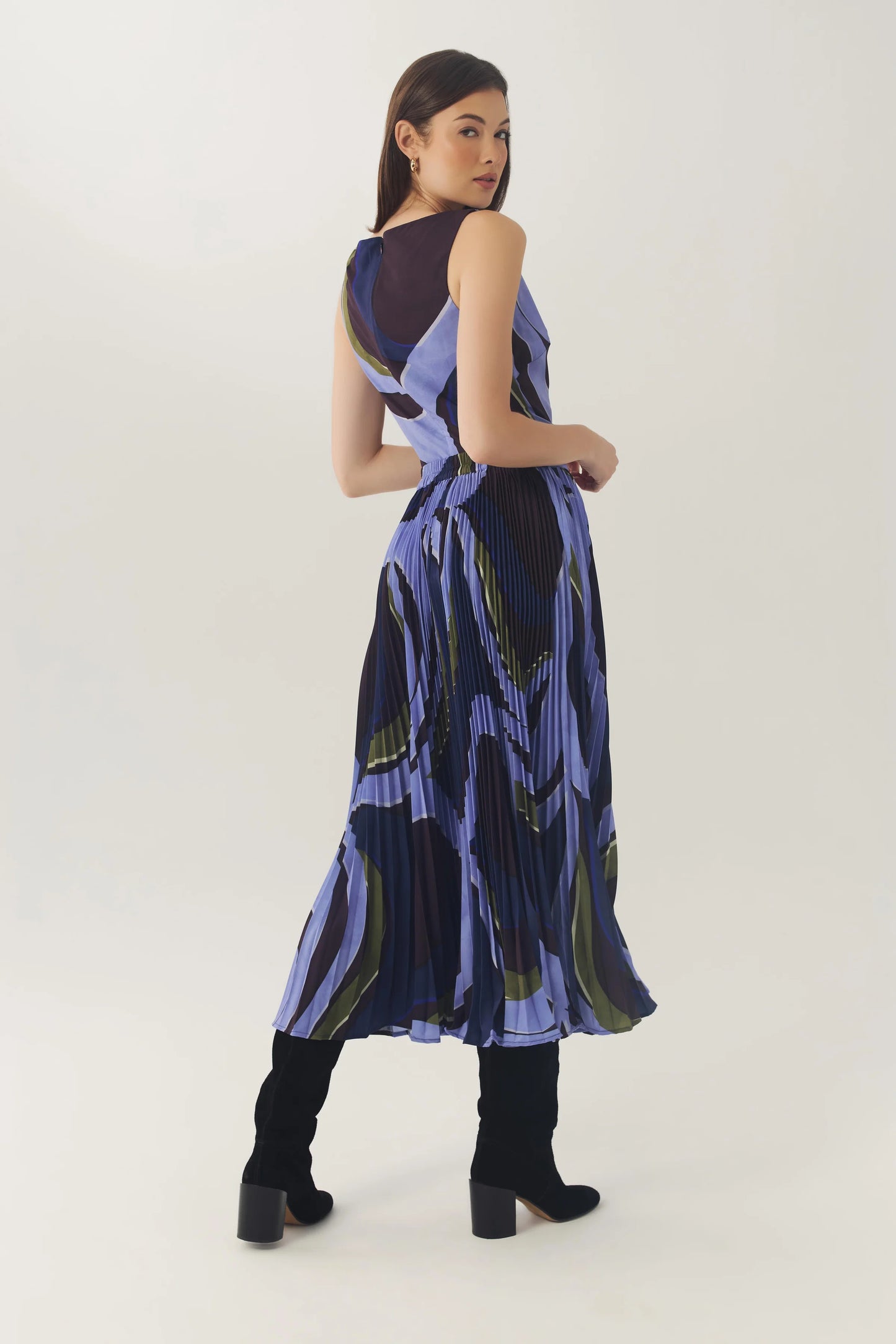 Max Pleated Skirt