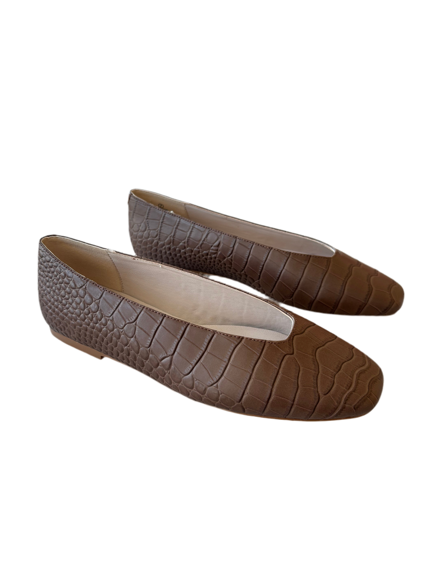 EMERSON FLAT