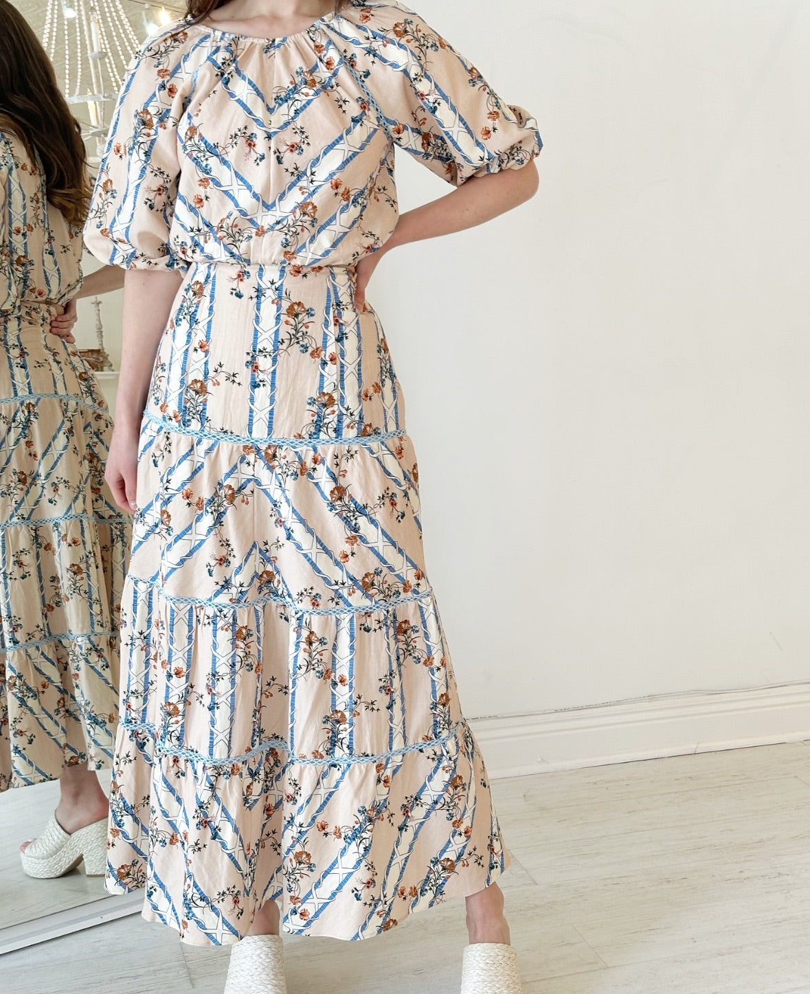 WHITLEY SKIRT ~