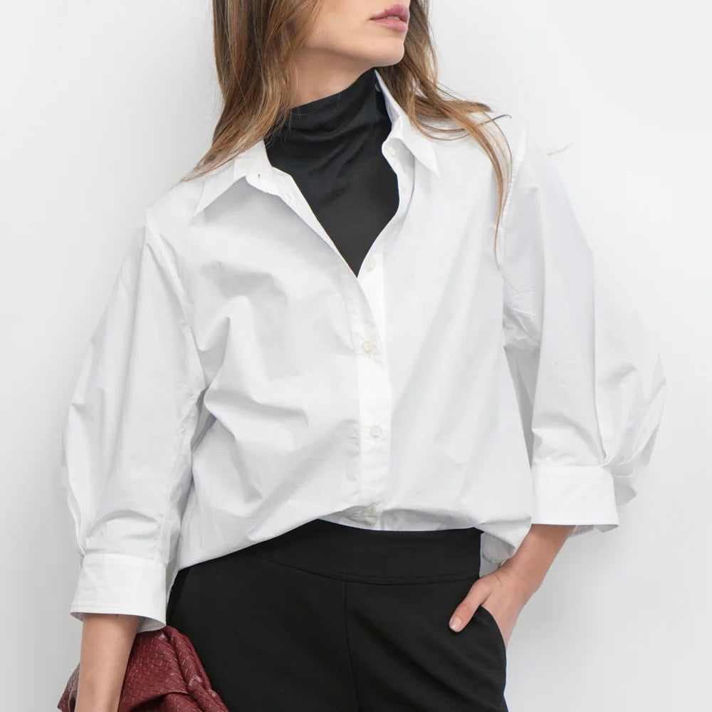 THEA BUTTON DOWN