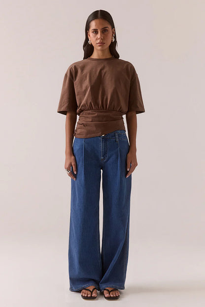 DELANI TEE HAZELNUT