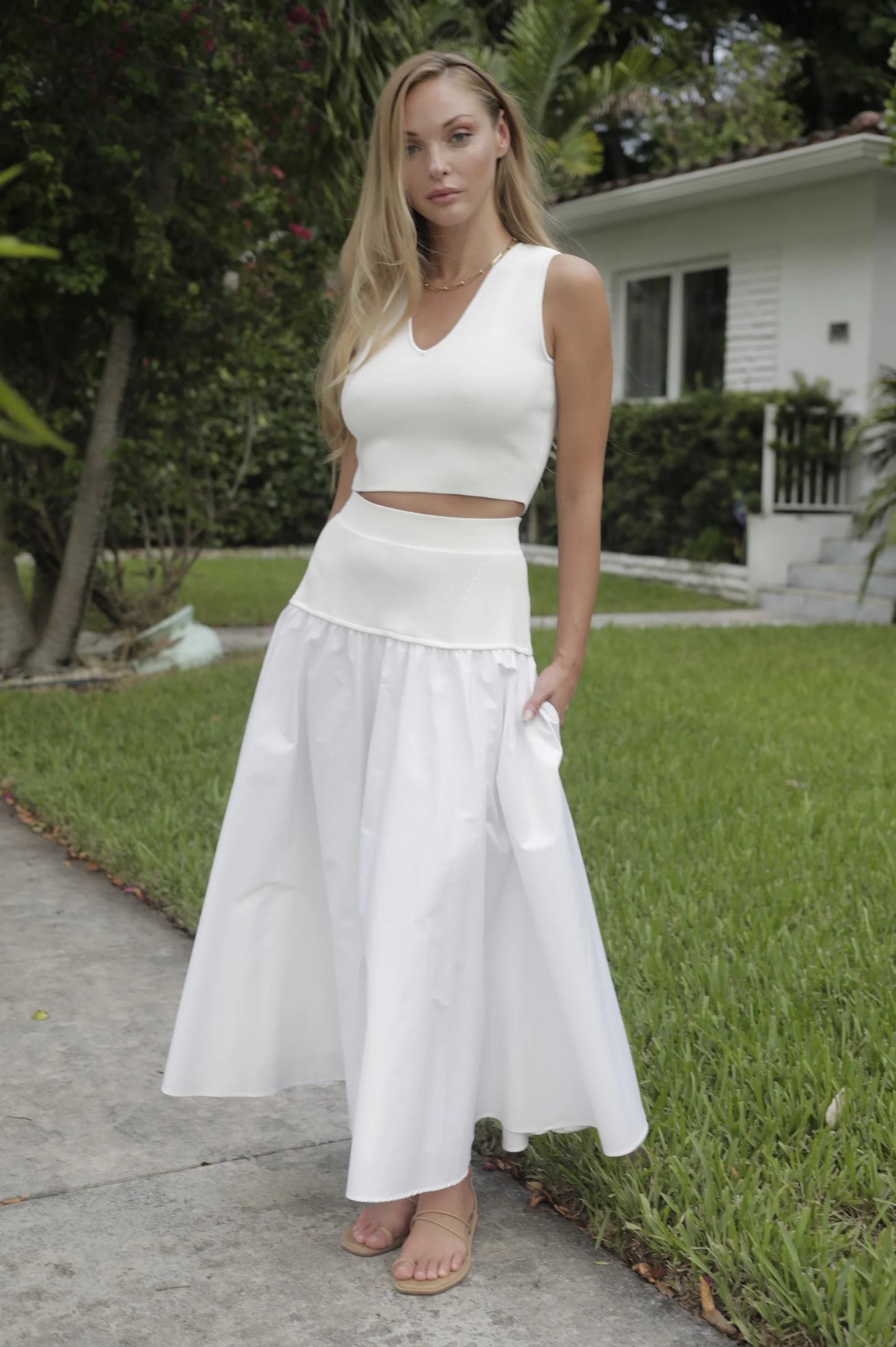 SAIRA KNIT SKIRT