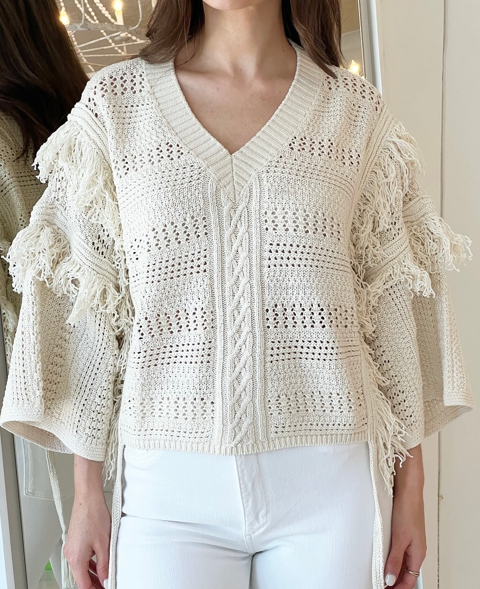 FRINGE PULLOVER *