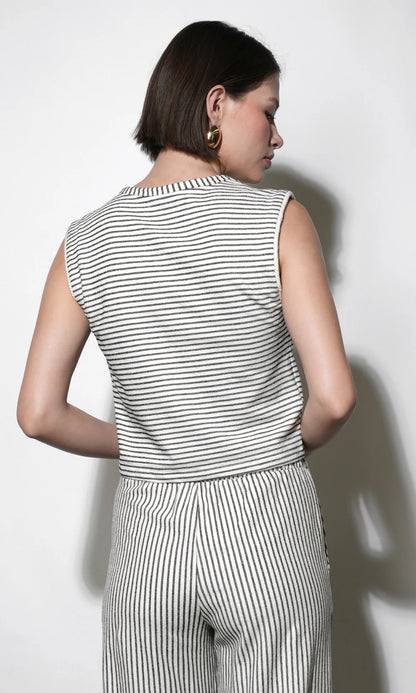 DAPHNE SLEEVELESS KNIT SHELL TOP