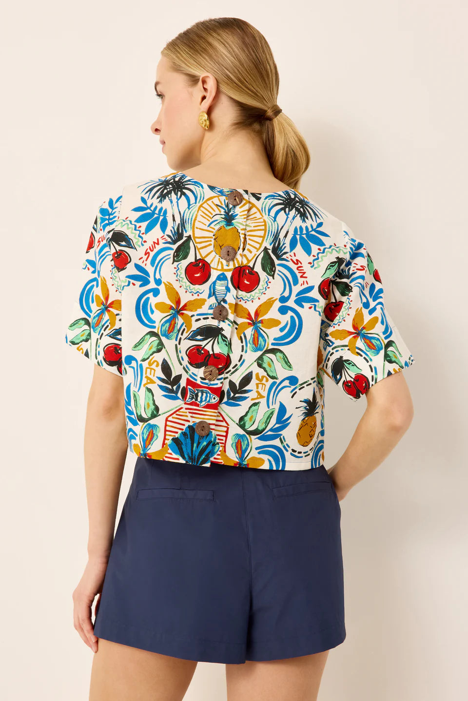 Lander Short