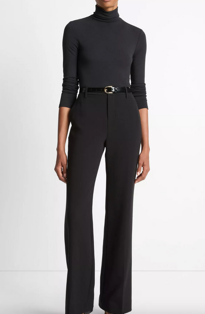 Essential Long-Sleeve Turtleneck Top Black