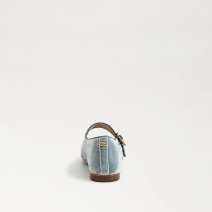 Michaela Mary Jane Flat