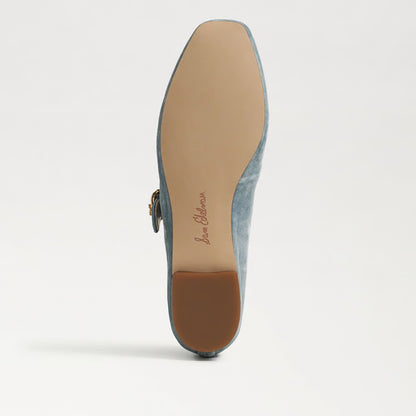 Michaela Mary Jane Flat