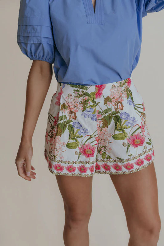 SUE SHORTS