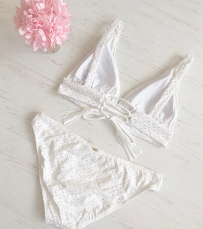 EYELET BASIC FULL BOTTOM ~