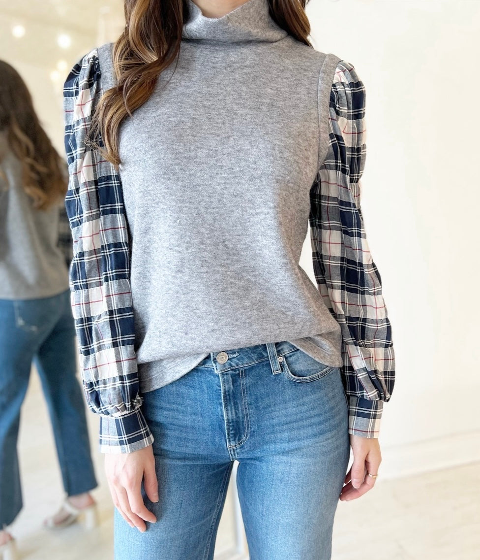 SHELLEY SWEATER TOP *